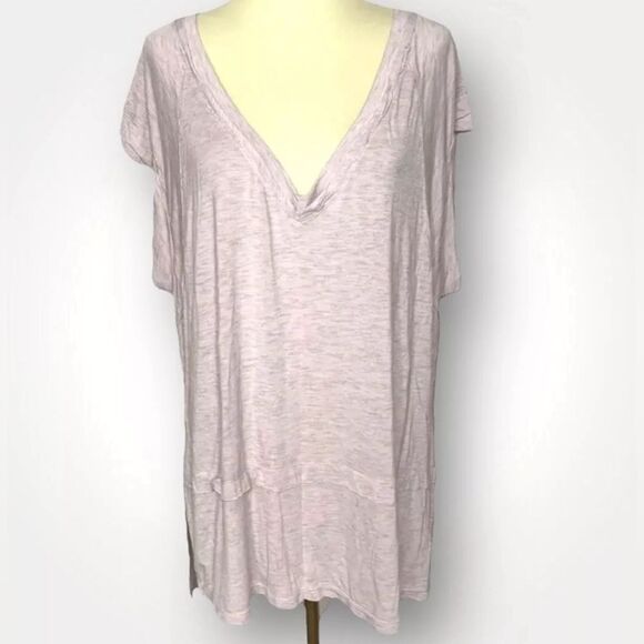 WE THE FREE oversized lavender deep V raw edge hi/lo tee size S - Picture 1 of 10